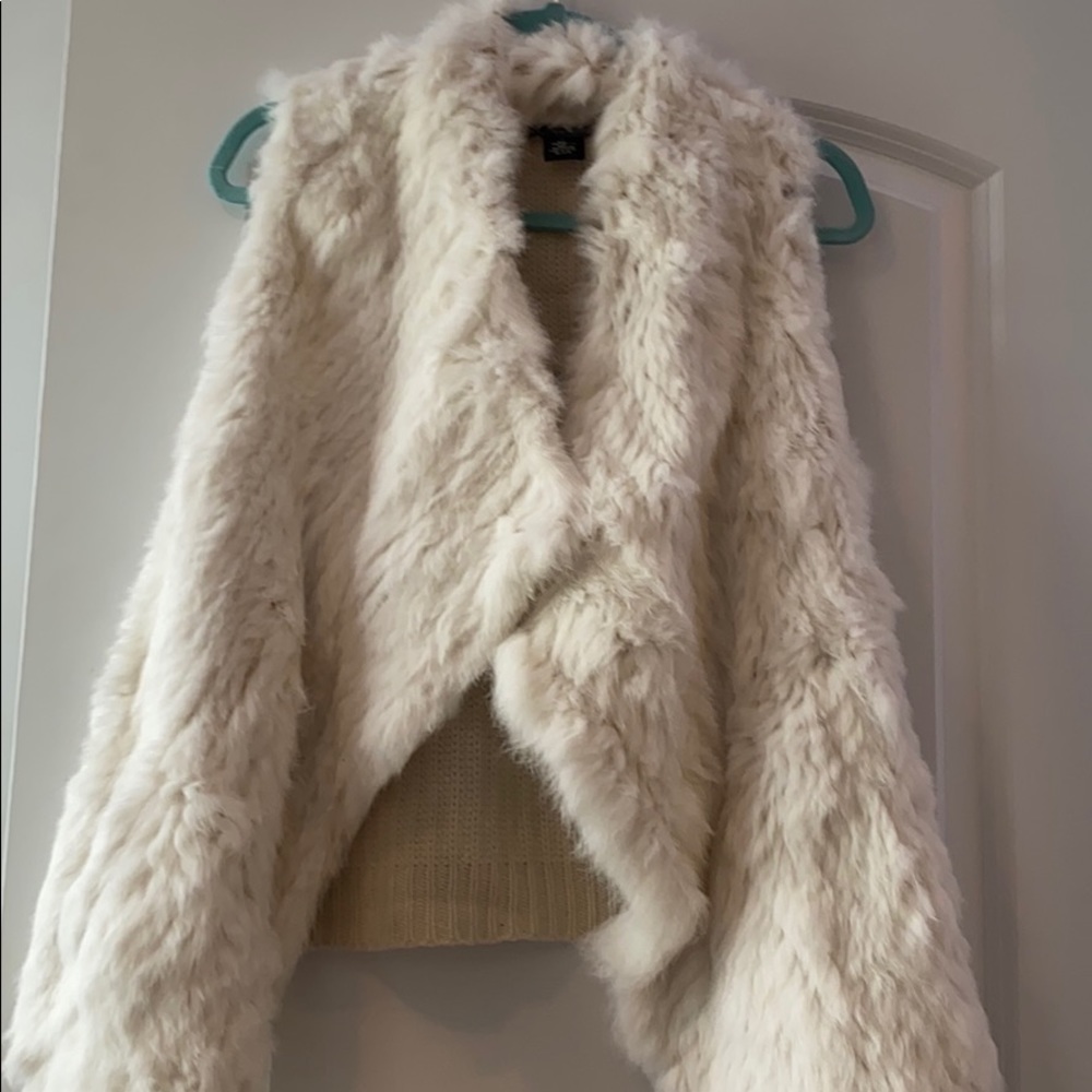 100% rabbit fur/cashmere sweater vest